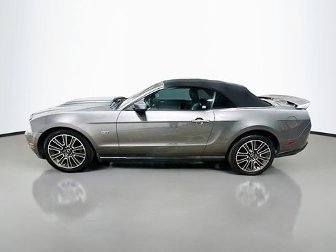 Used 2010 Ford Mustang GT Premium RWD image 10