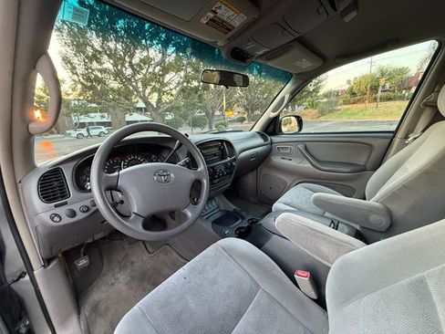 Used 2006 Toyota Sequoia SR5 image 12