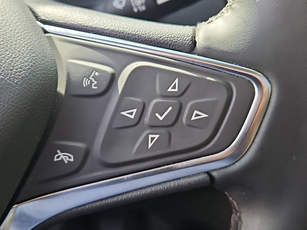 Used 2024 Chevrolet Equinox LT FWD image 29