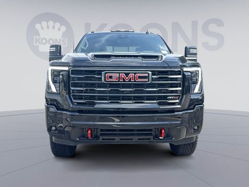 New 2026 GMC Sierra 2500 AT4 w/ Max Trailering Package AWD/4WD image 8