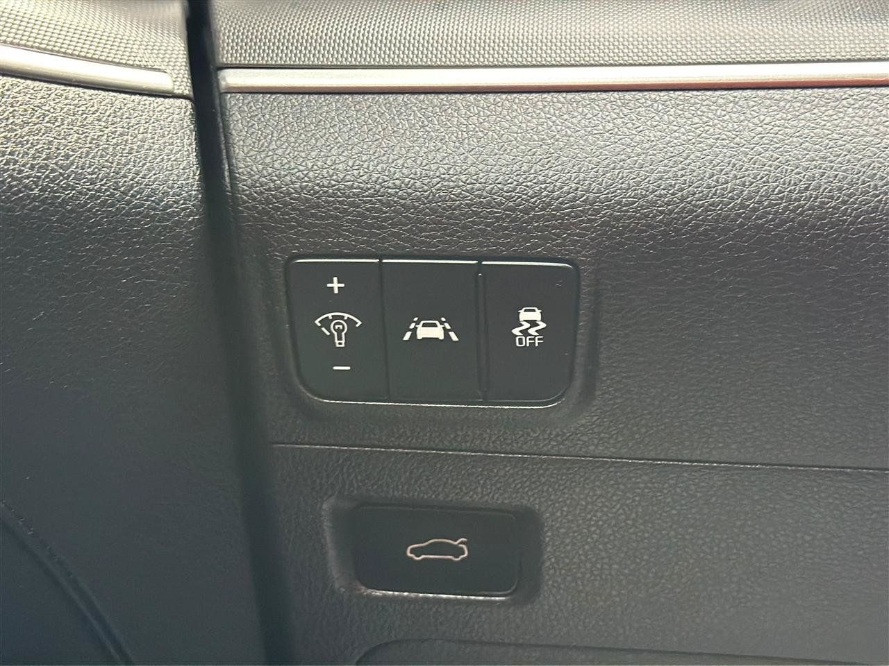 Used 2022 Kia K5 GT-Line w/ GT-Line Awd Premium Package image 31
