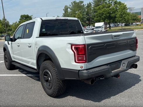 Used 2017 Ford F150 Raptor w/ Equipment Group 802A Luxury AWD/4WD image 3