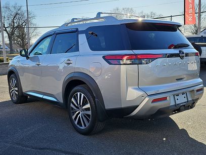 Used 2022 Nissan Pathfinder Platinum w/ Cargo Package