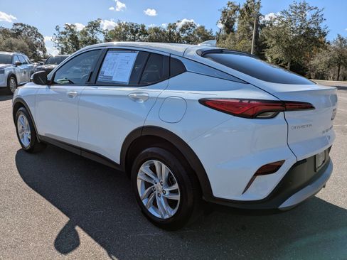 Used 2025 Buick Envista Preferred w/ Convenience I Package image 6