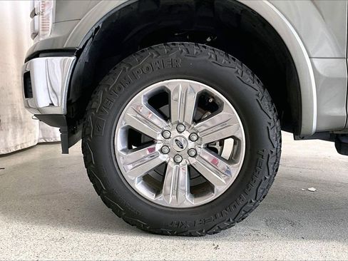 Used 2020 Ford F150 Lariat w/ Equipment Group 502A Luxury image 6