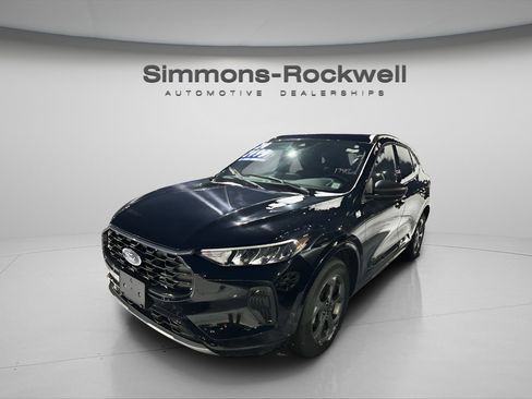 Used 2024 Ford Escape ST-Line image 4