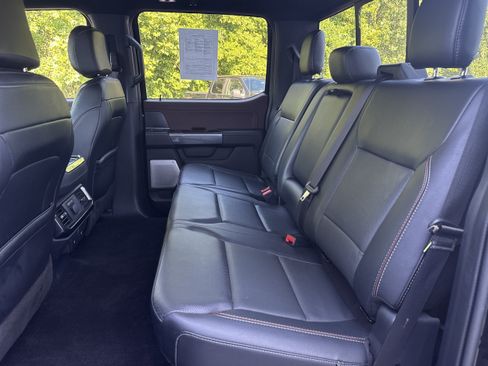 Used 2022 Ford F150 Lariat w/ Equipment Group 502A High AWD/4WD image 10
