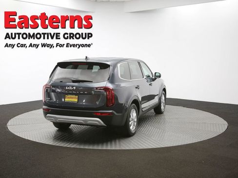 Used 2022 Kia Telluride LX image 40