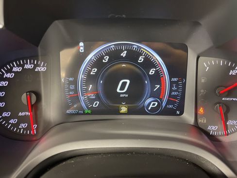 Used 2017 Chevrolet Corvette Stingray Coupe w/ Battery Protection Package RWD image 32