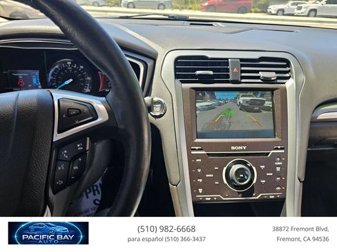 Used 2015 Ford Fusion Energi Titanium FWD image 20