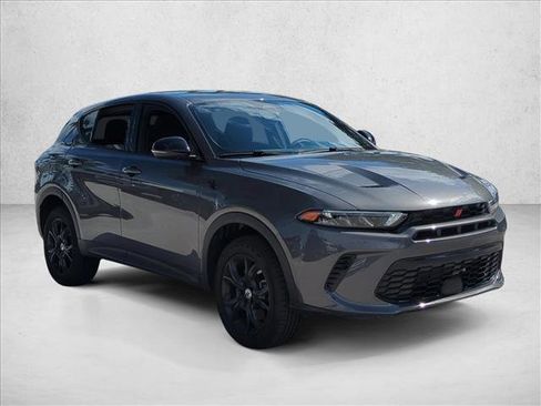 Used 2024 Dodge Hornet GT w/ GT Blacktop Package image 3