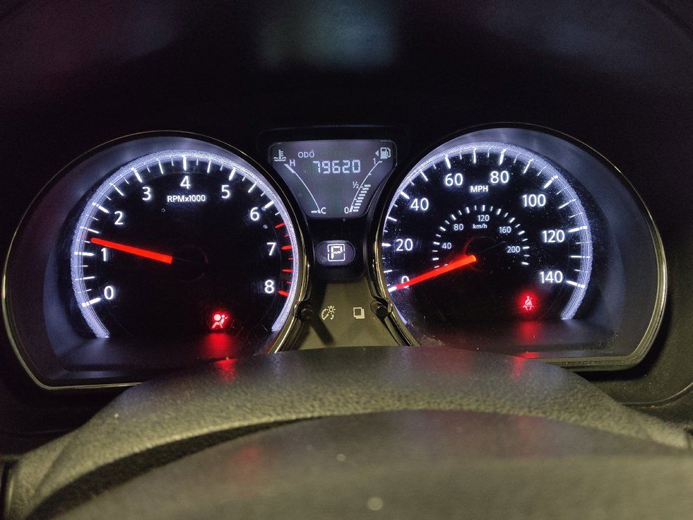 Used 2019 Nissan Versa SV FWD image 23