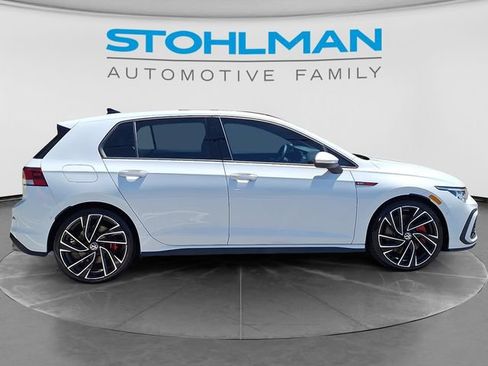 Certified 2022 Volkswagen GTI Autobahn FWD image 4