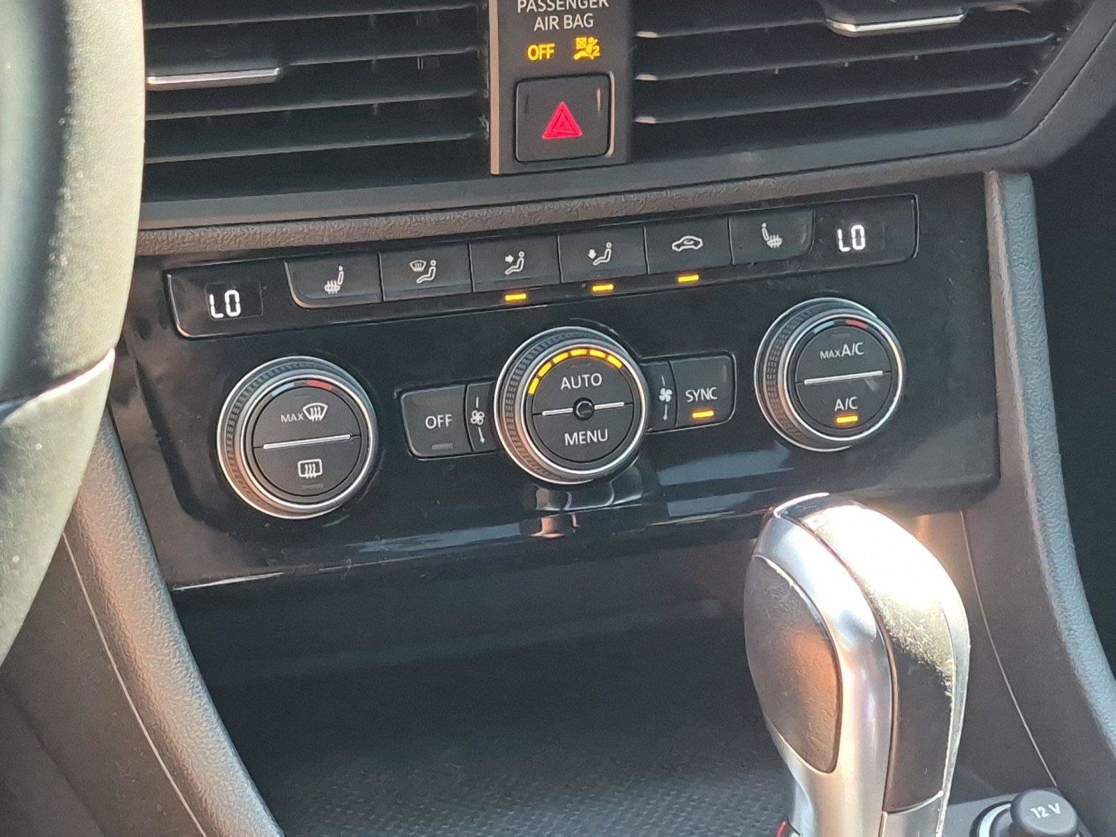 Used 2019 Volkswagen Jetta GLI FWD image 22