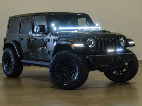 Used 2024 Jeep Wrangler Unlimited Rubicon 392 image 8