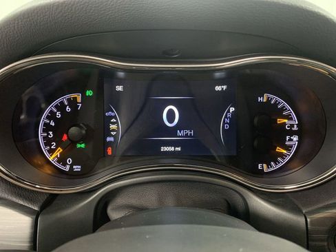 Used 2020 Jeep Grand Cherokee Limited X image 13