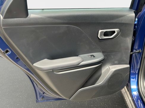 New 2026 Kia K4 FWD image 10