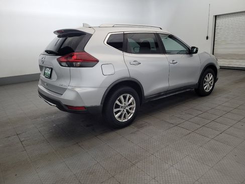 Used 2018 Nissan Rogue SV AWD/4WD image 10