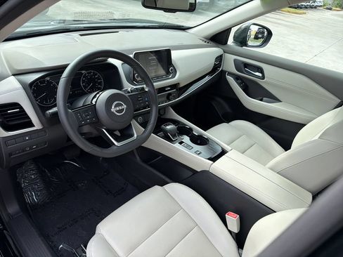 Certified 2023 Nissan Rogue SL FWD image 14