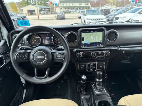 Certified 2023 Jeep Wrangler Unlimited Sport AWD/4WD image 20