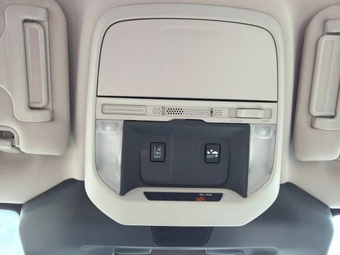 Used 2022 Subaru Forester AWD/4WD image 36