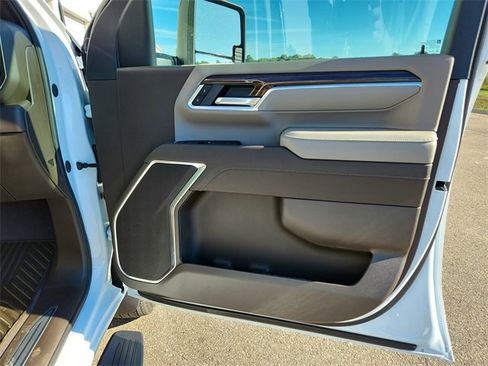 New 2026 Chevrolet Silverado 3500 LT w/ Leather Package image 33