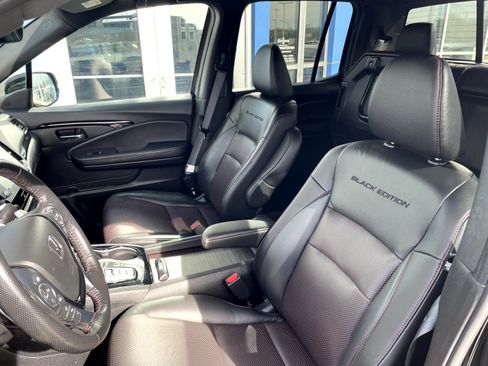Used 2021 Honda Ridgeline Black Edition image 11