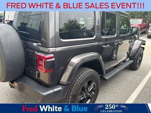 Used 2020 Jeep Wrangler Unlimited Sahara AWD/4WD image 4
