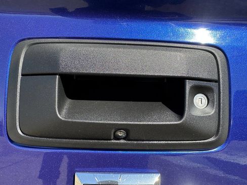 Used 2016 Chevrolet Colorado Z71 image 29