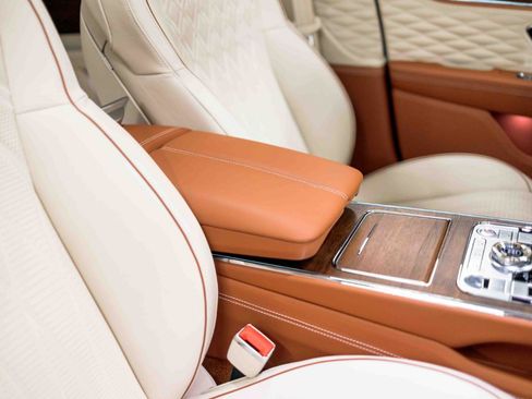 Used 2022 Bentley Flying Spur W12 AWD/4WD image 81
