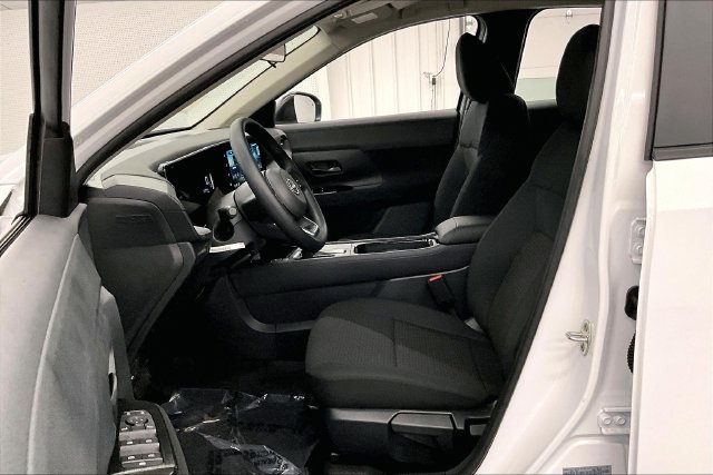 New 2027 Nissan Kicks S AWD/4WD image 10