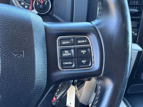 Used 2016 RAM 1500 Big Horn RWD image 13