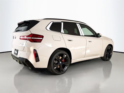 New 2026 BMW X3 xDrive30 w/ Premium Package image 7