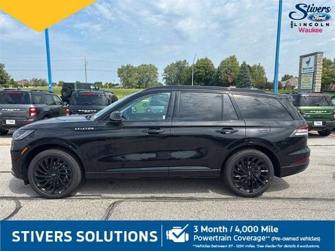 Used 2025 Lincoln Aviator Reserve w/ Jet Appearance Package image 8