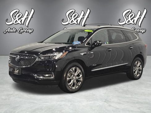 Used 2019 Buick Enclave Avenir w/ Avenir Technology Package AWD/4WD image 18