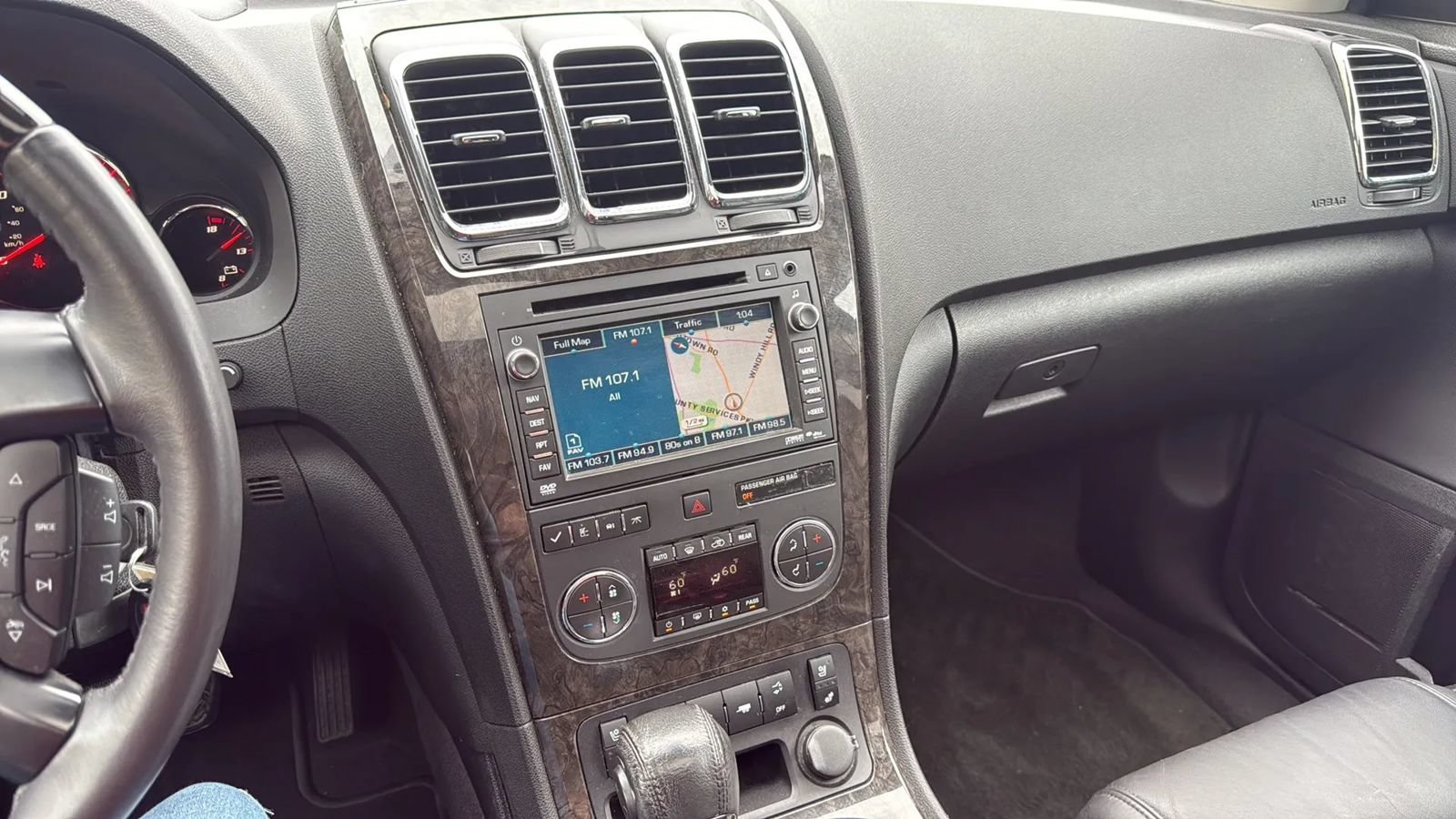 Used 2011 GMC Acadia Denali FWD image 13
