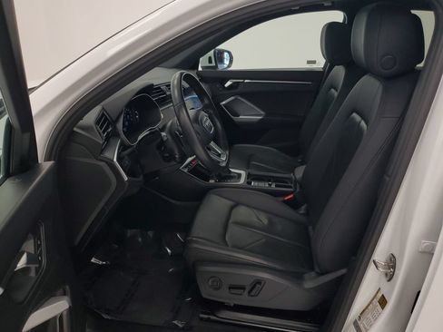 Used 2025 Audi Q3 2.0T Premium AWD/4WD image 9