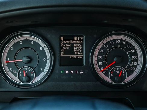 Used 2022 RAM 1500 Classic SLT image 23