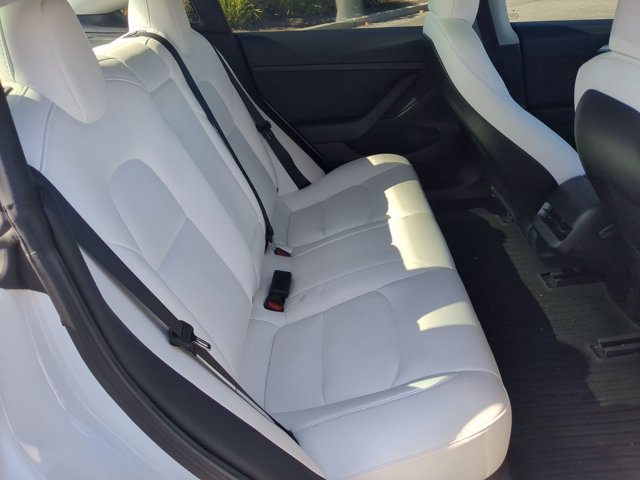 Used 2021 Tesla Model 3 Standard Range Plus RWD image 20