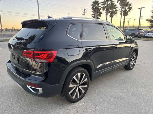 Used 2024 Volkswagen Taos SE image 5