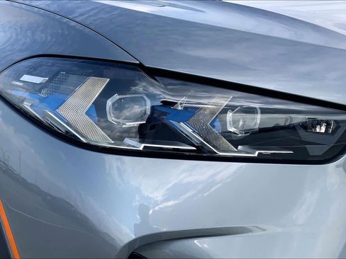 Used 2026 BMW X5 sDrive40i image 41