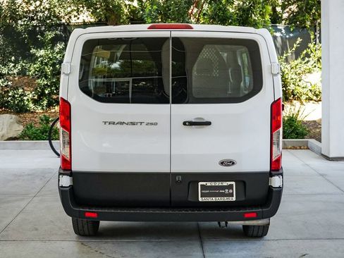 Used 2024 Ford Transit 250 Low Roof w/ Exterior Upgrade Package RWD image 5