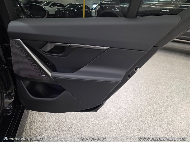 Used 2026 BMW i5 eDrive40 w/ M Sport Package RWD image 35