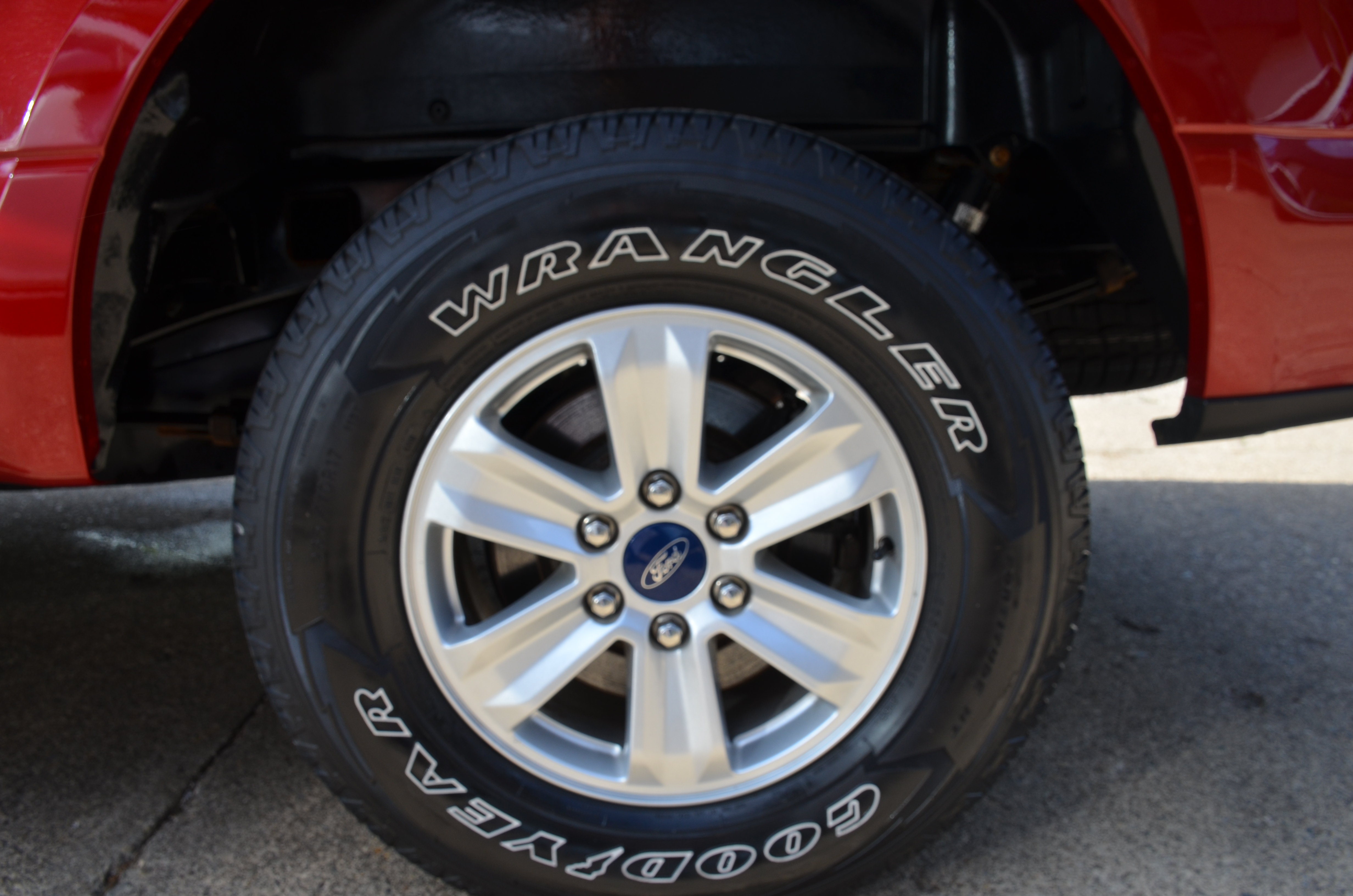 Used 2019 Ford F150 XLT AWD/4WD image 14