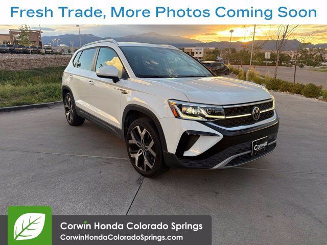 Used 2022 Volkswagen Taos SEL AWD/4WD 360° Tour