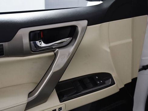 Used 2021 Lexus GX 460 Premium w/ Premium Package image 15