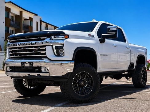 Used 2022 Chevrolet Silverado 2500 LTZ w/ LTZ Plus Package AWD/4WD image 7