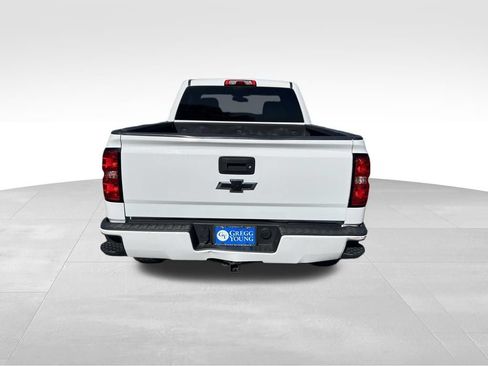 Used 2019 Chevrolet Silverado 1500 LT w/ All Star Edition AWD/4WD image 5
