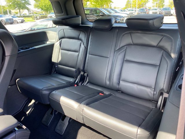 New 2027 Lincoln Navigator Reserve w/ Jet Appearance Package AWD/4WD image 8