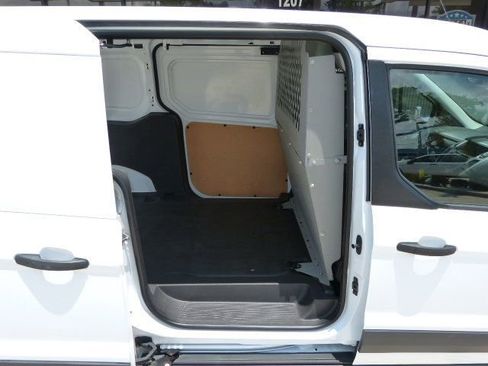 Used 2015 Ford Transit Connect XLT image 20